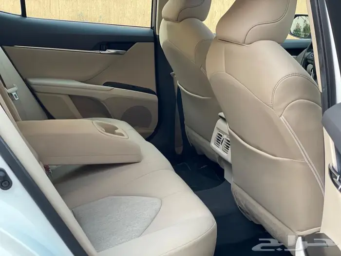 للبيع تويوتا كامري فل كامل 15