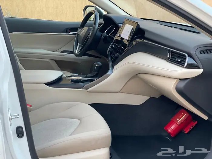 للبيع تويوتا كامري فل كامل 12