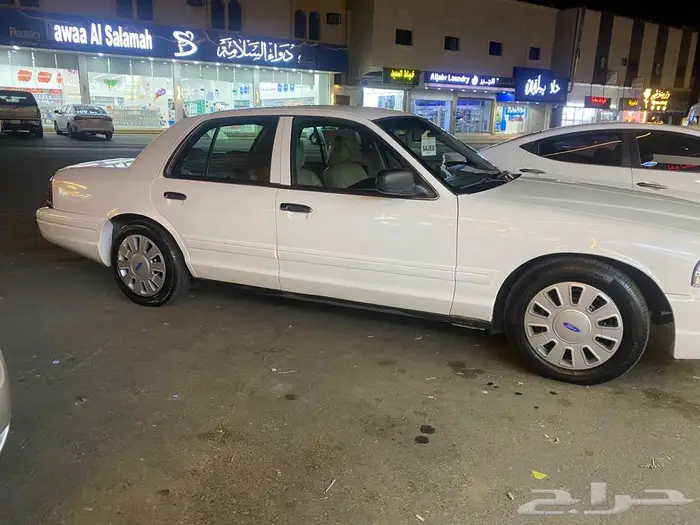 فورد فكتوريا 2006 نظيف 5