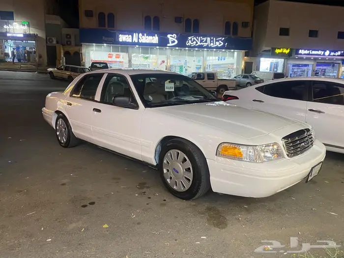 فورد فكتوريا 2006 نظيف 6