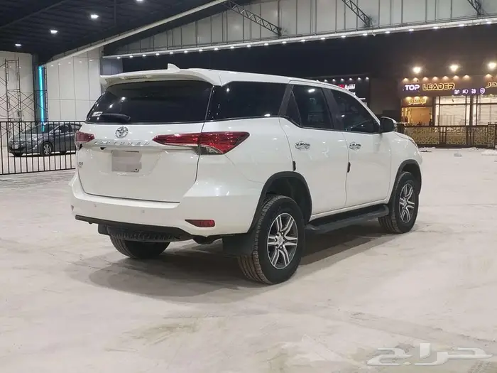 فورشنر بنزين 4 سلندر بدون دبل موديل 2022 9