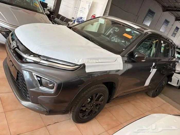 تويوتا اوربان كروزر GLX فل كامل 2026 1