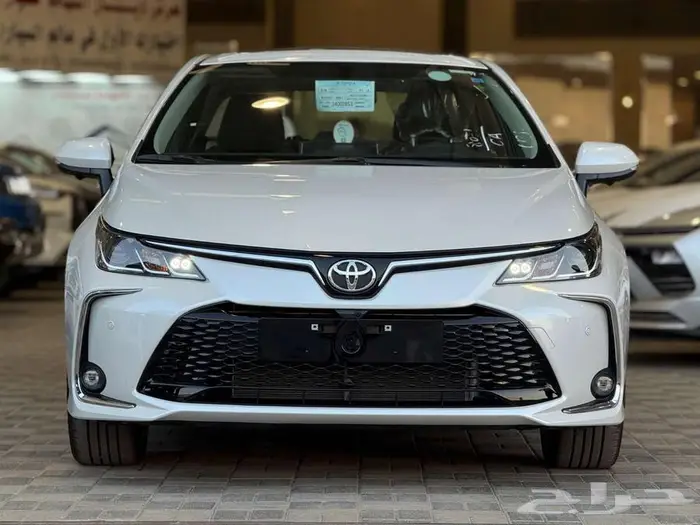 تويوتا كورولا 2.0 Xli فتحة بنزين 2025 عروض علي الاقساط 5