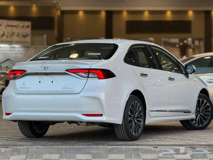 تويوتا كورولا 2.0 Xli فتحة بنزين 2025 عروض علي الاقساط 2