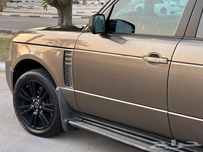 للبيع رنج روفر بحالة ممتازه موديل 2012 17