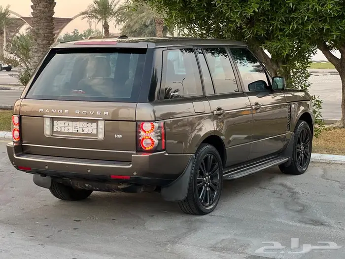 للبيع رنج روفر بحالة ممتازه موديل 2012 16