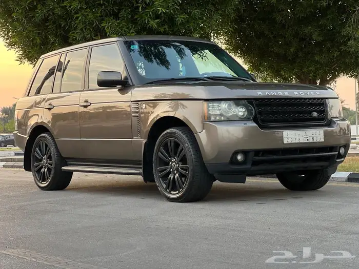 للبيع رنج روفر بحالة ممتازه موديل 2012 20