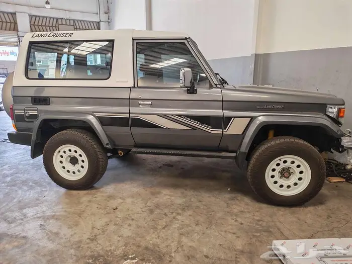 لاند كروزر نص FJ73 5