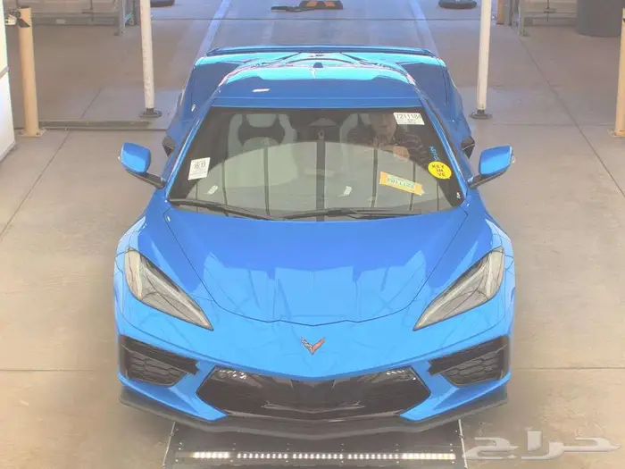 كورفيت 2025 شبه اصفار Convertible 2LT سعر مميز 3