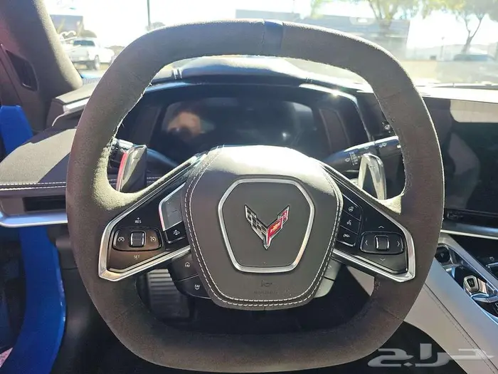 كورفيت 2025 شبه اصفار Convertible 2LT سعر مميز 9