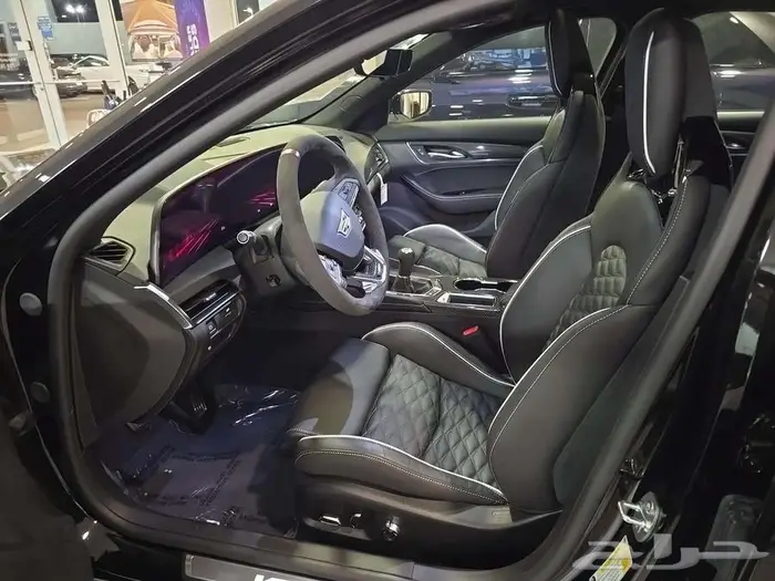 كادليك بلاك وينق 2025 اصفار سوبر شارج فرصه 5