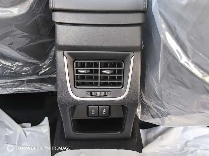 تويوتا اوربان كروزرGLXموديل 2025 33