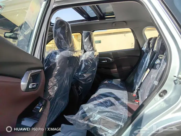 تويوتا اوربان كروزرGLXموديل 2025 20