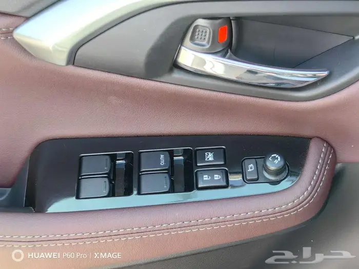 تويوتا اوربان كروزرGLXموديل 2025 42