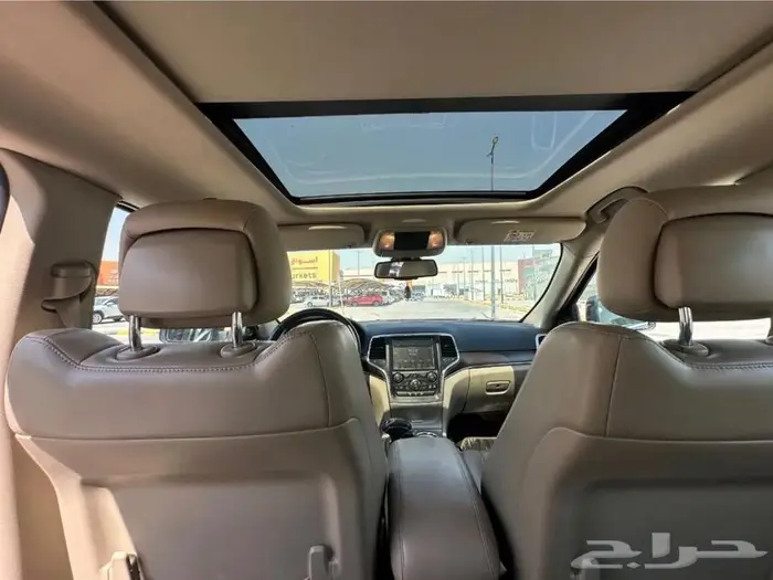 جراند شيروكى بحالة الوكالة للبدل 11