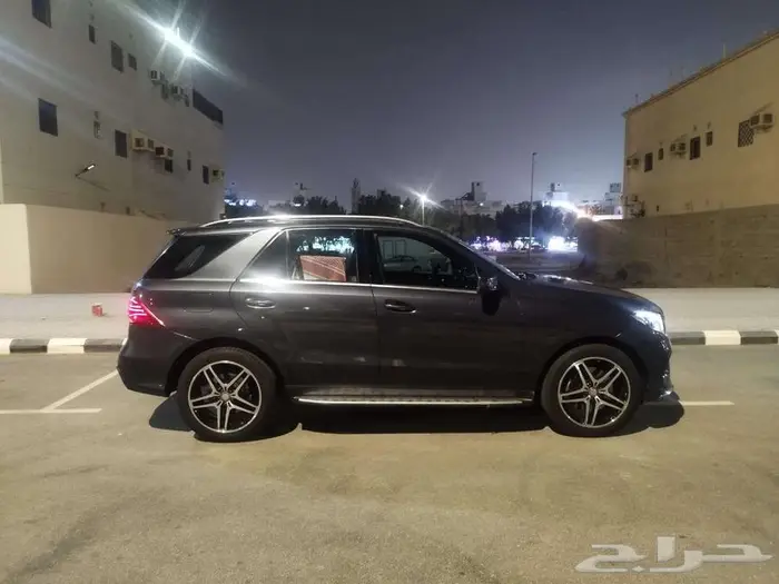 مرسيدس GLE400 V6 2016 ممشى قليل 0