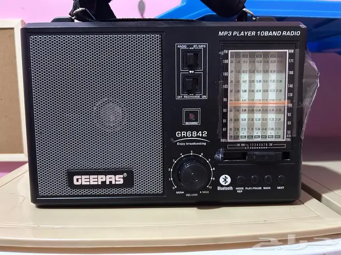 راديو وسماعه بلوتوث ويو اس بي يعنل بالشحن والكهرباء 0