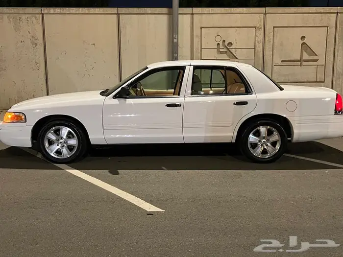 كراون فكتوريا 3