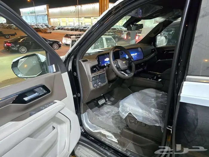 شيفورليه تاهو بدون دبل ثلاجة موديل 2025 اسود خليجي 7