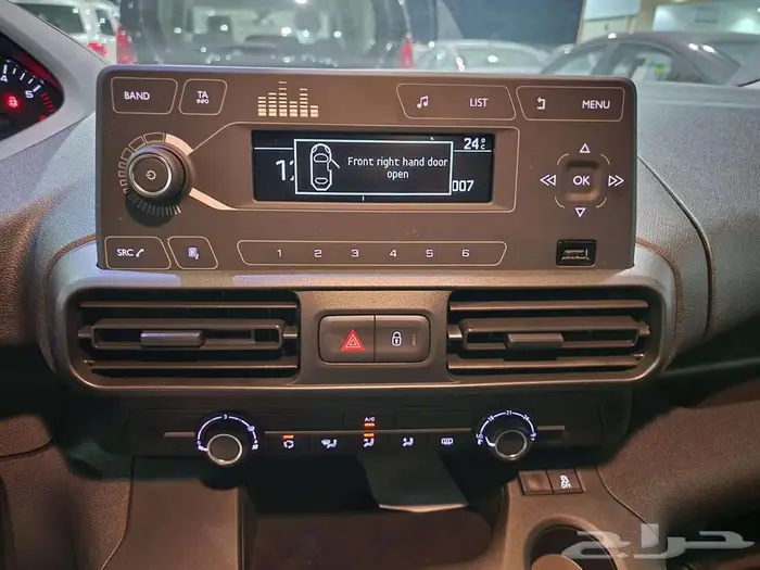 بيجو ريفتر 5 ركاب ديزل 2023 9