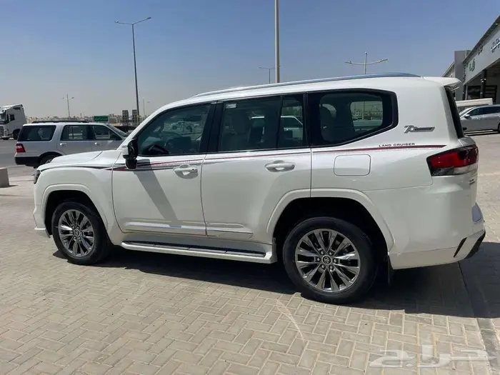 تويوتا لاندكرزور جي اكس ار L-4 2022 سعودي 4