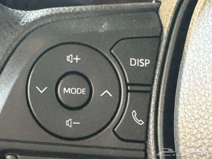 تويوتا كورولا ستاندر 1.6 بريمي 2025 18