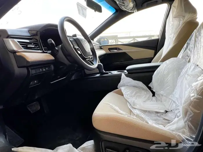 تويوتا كامري E بنزين 2025 اقل سعر اقساط او كاش 5