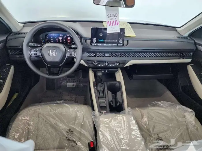 هوندا اكورد استاندر LX 2025 4