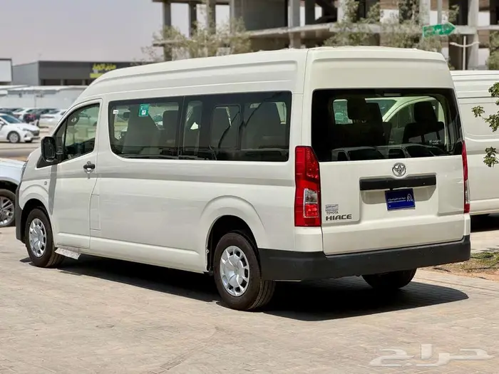 تويوتا هايس 13 راكب - ديزل -قير عادي -2026 4