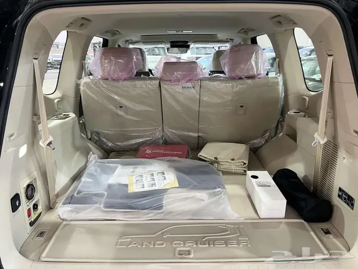 تويوتا لاندكروزر GX.R.2025.L4 سعودي كاش واقساط 5