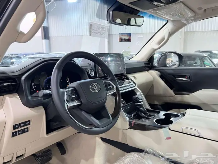تويوتا لاندكروزر GX.R.2025.L4 سعودي كاش واقساط 6