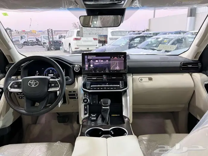 تويوتا لاندكروزر GX.R.2025.L4 سعودي كاش واقساط 13
