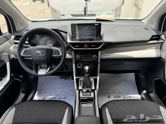 تويوتا فيلوز GLX 2025 بالنقد والتقسيط 14
