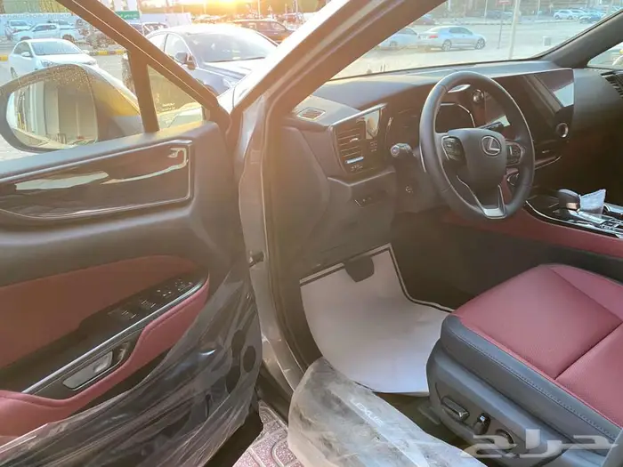 لكزس NX 350 نص فل بريمي موديل 2025 12