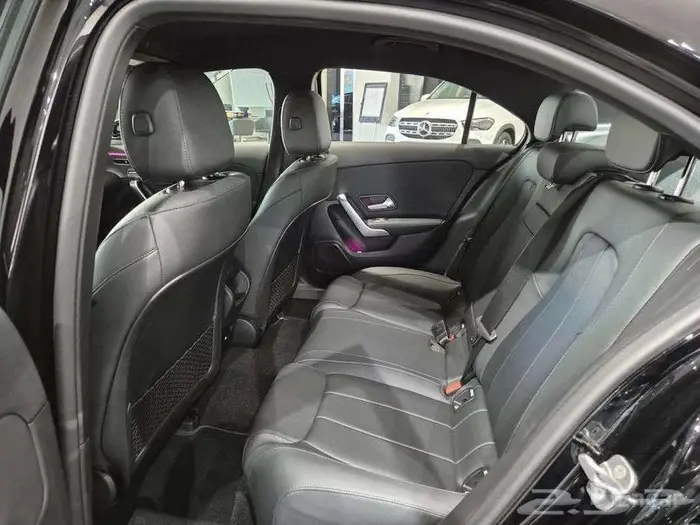 مرسيدس بنز A220 2025 - وارد كوريا 18