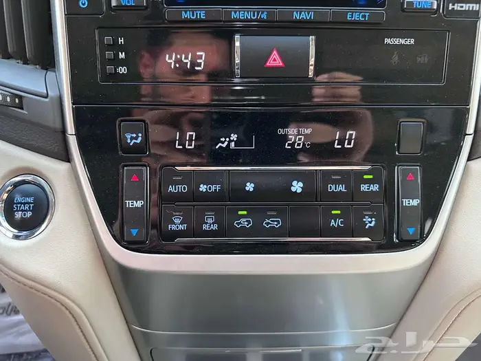 تويوتا لاندكروزر GXR خليجي 2021 12