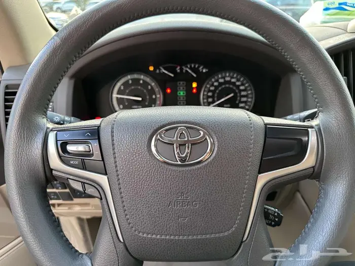 تويوتا لاندكروزر GXR خليجي 2021 26