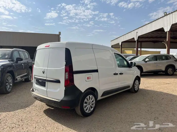 رينو اكسبرس 2024 نقد وتقسيط 2