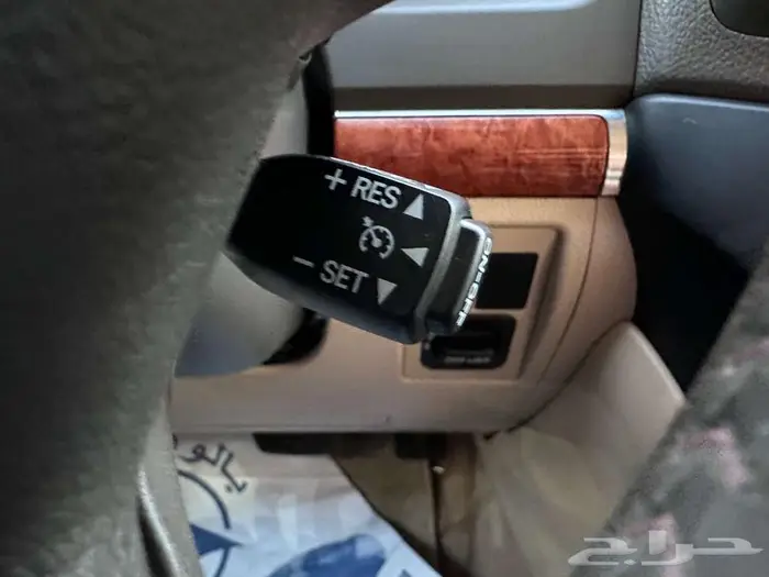 تويوتا لاندكروزر 2012 GXR 10