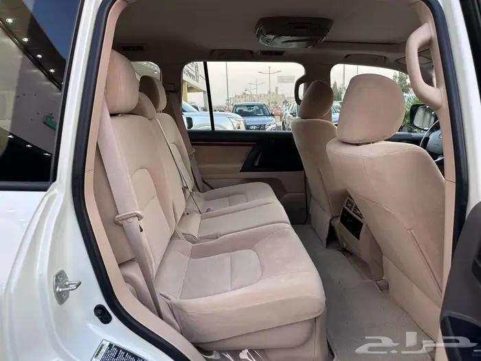 تويوتا لاندكروزر 2012 GXR 29