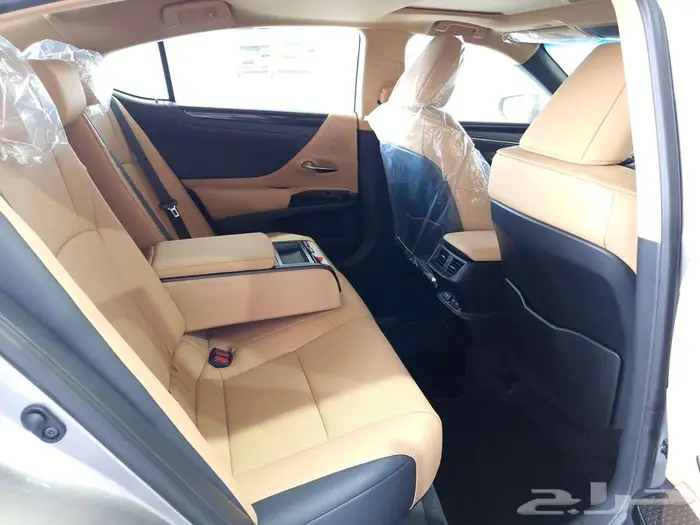 لكزس ES350 فئة CA الساير2025 باقل الاسعار 9