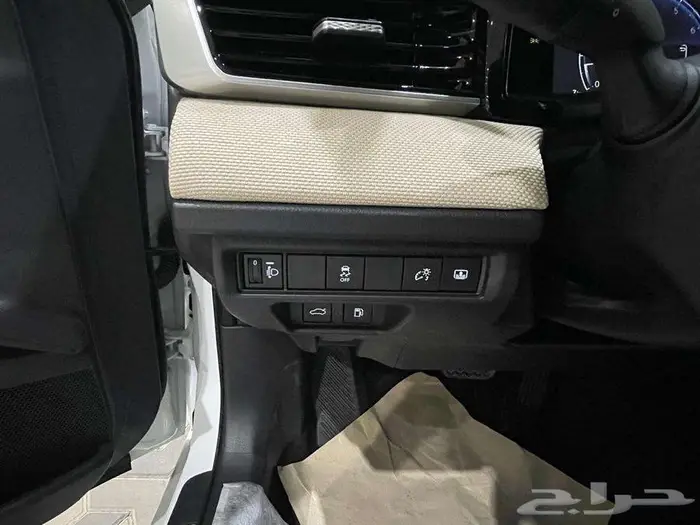 تويوتا كامري ال اي 2025 بنزين سعودي - كاش و اقساط 14