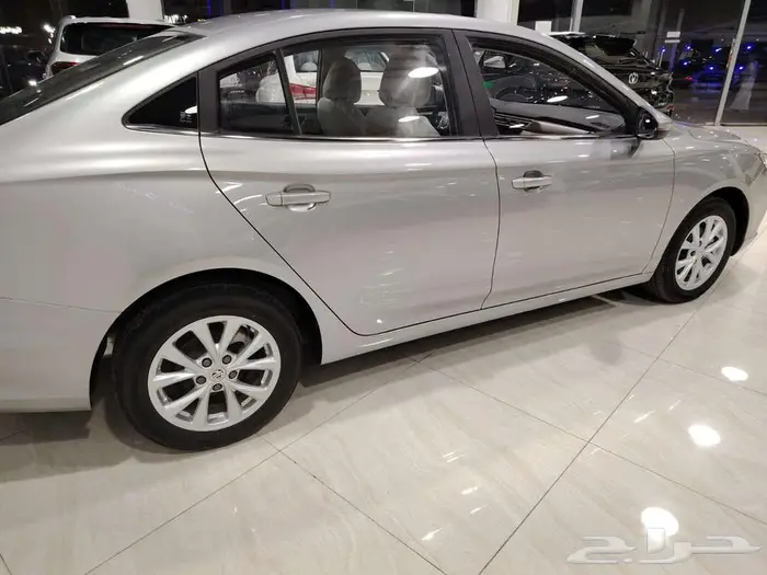 ام جى 5 اقل سعر 3