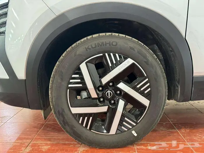 نيسان كيكس استاندرد 2025 9