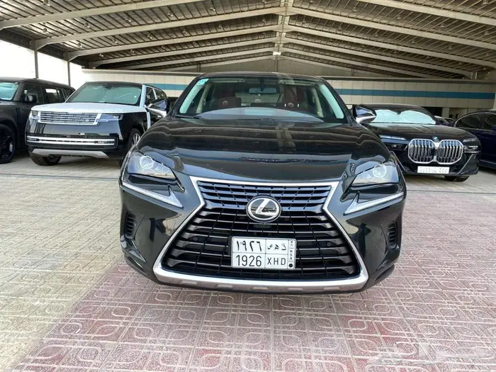 لكزس NX300 2021 سعودي ماشي 11 الف 0
