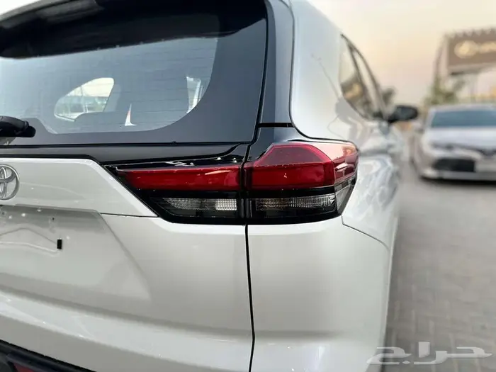 تويوتا اينوفا GL- ستاندر - بنزين - 2026- عروض الاقساط 8