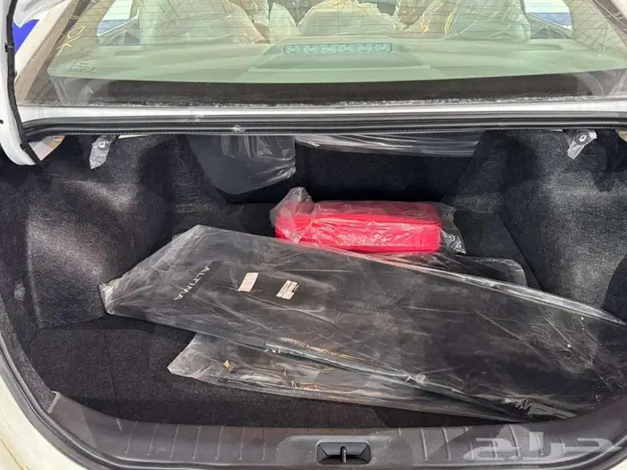 نيسان التيما SV نص فل 2026 12