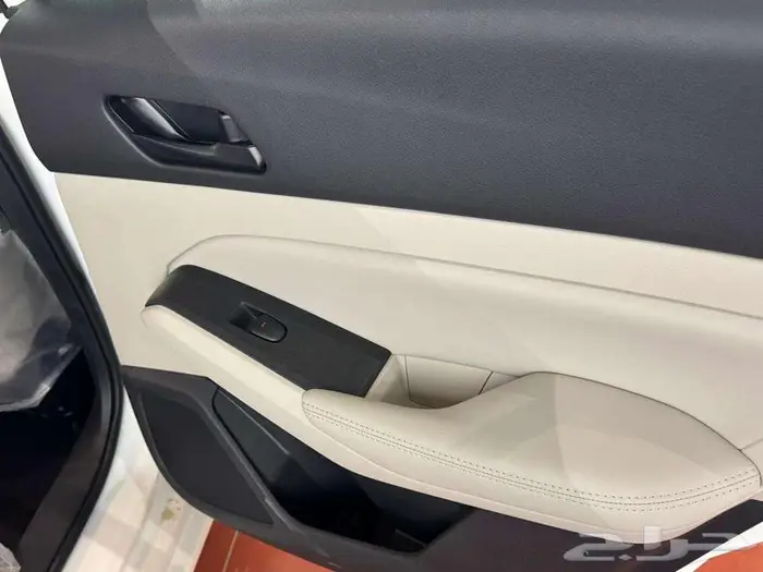 نيسان التيما SV نص فل 2026 30