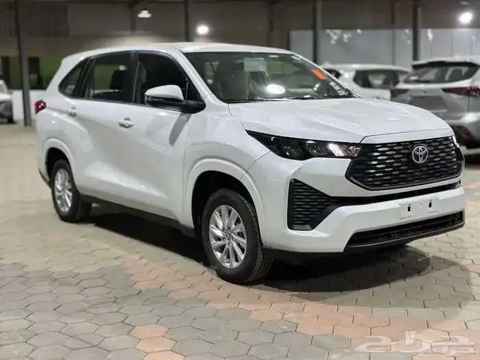 تويوتا انوفا بنزين موديل 2026 0