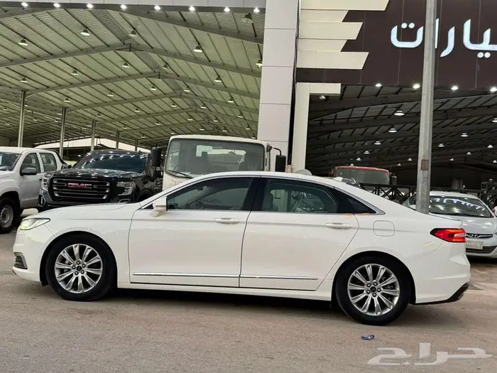 فورد تورس امبيانتي 2022 3